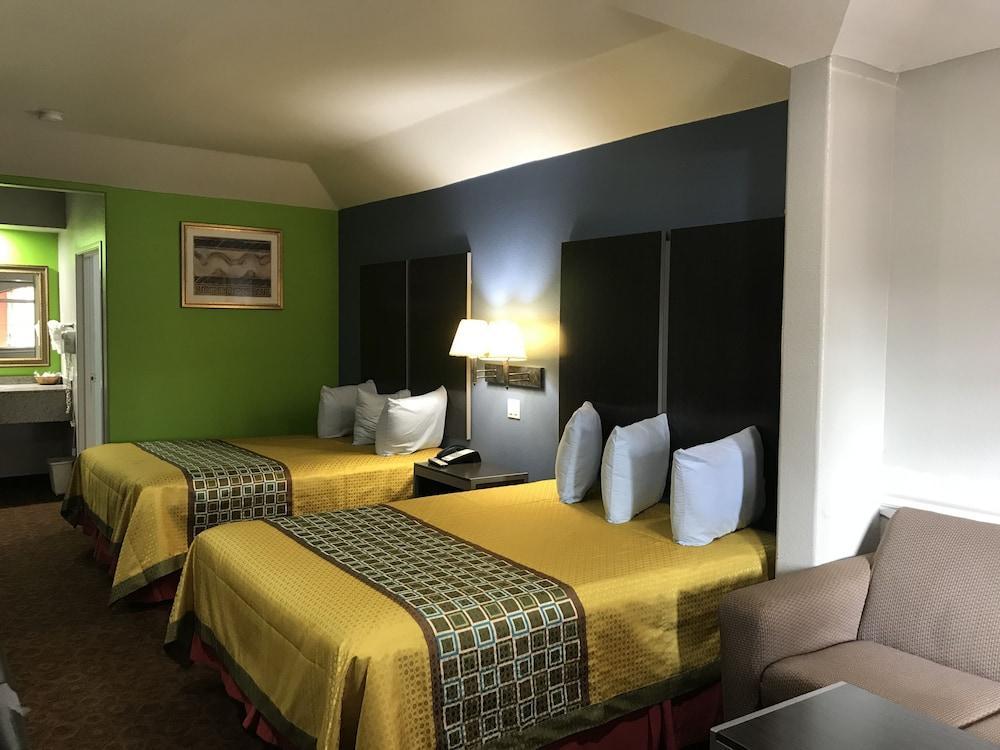 Camelot Inn And Suites Aldine Dış mekan fotoğraf