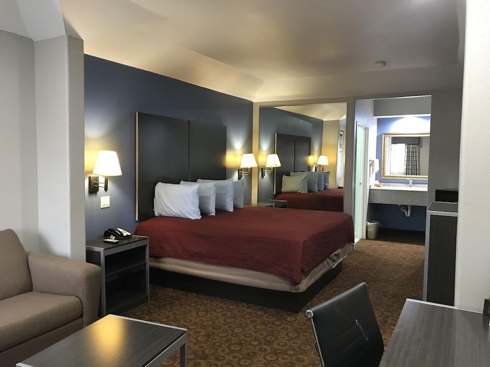 Camelot Inn And Suites Aldine Dış mekan fotoğraf