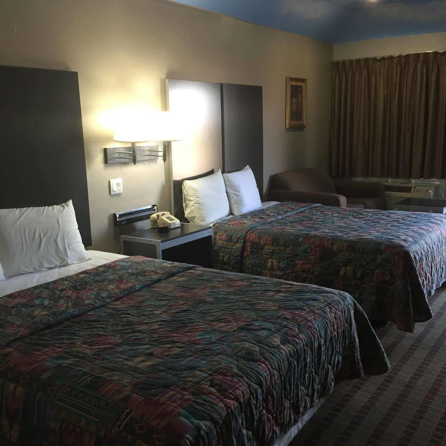 Camelot Inn And Suites Aldine Dış mekan fotoğraf
